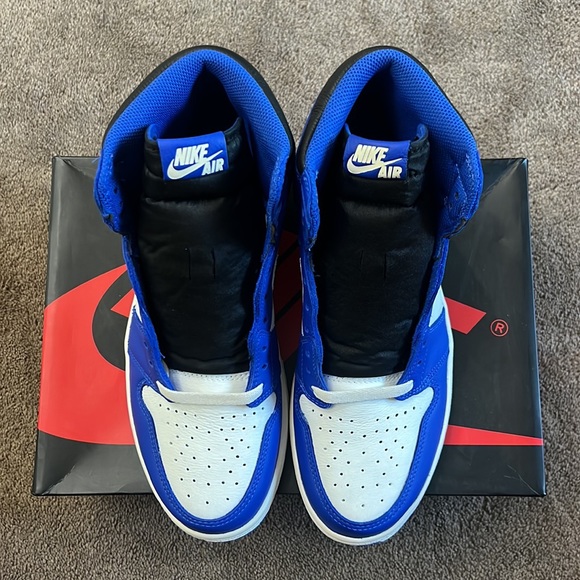 Nike Air Jordan 1 Retro Hyper Royal Custom - Picture 3 of 15